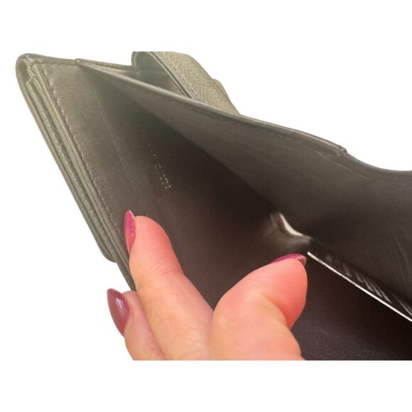 CHANEL Black Caviar Calfskin Bifold Snap Closure Wallet - Picture 6 of 9